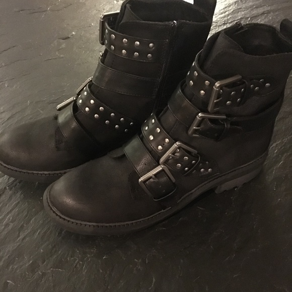 SALE-Black Biker Boots - Picture 2 of 5